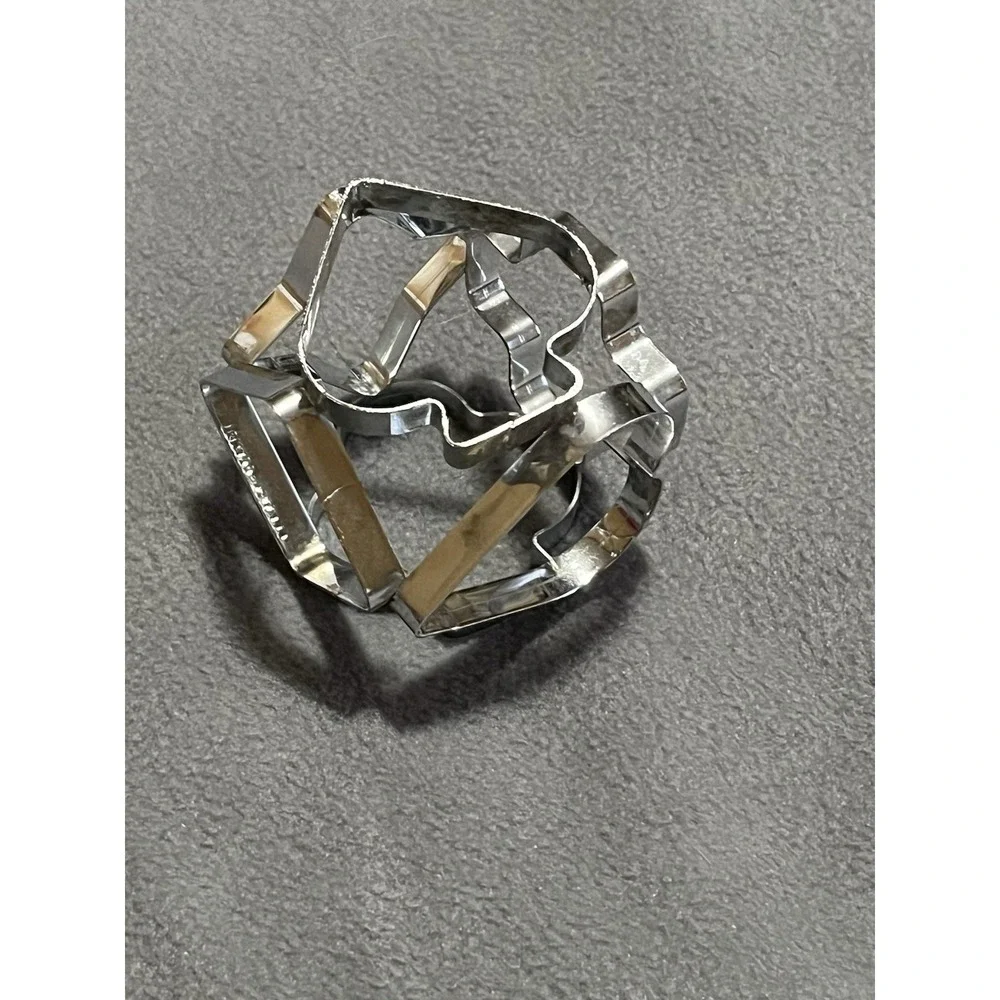 ANTIQUE VTG Rowoco 1982 METAL‎ 6-SIDED Shapes COOKIE CUTTER PATTERN BALL